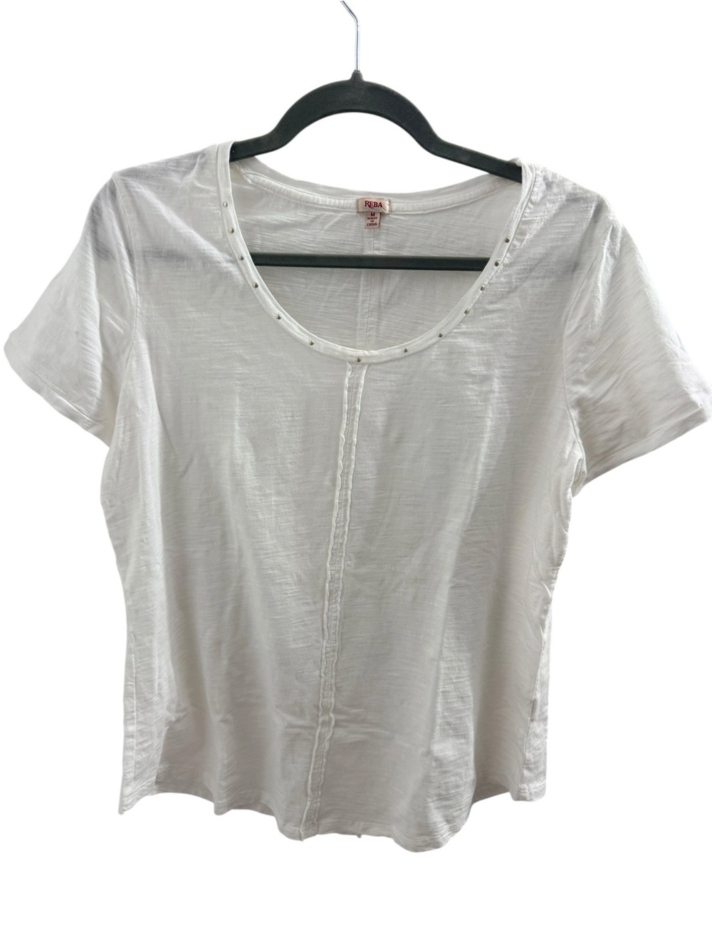 Reba White 100% Cotton Short Sleeve Shirt with Silver Colored Accents Medium